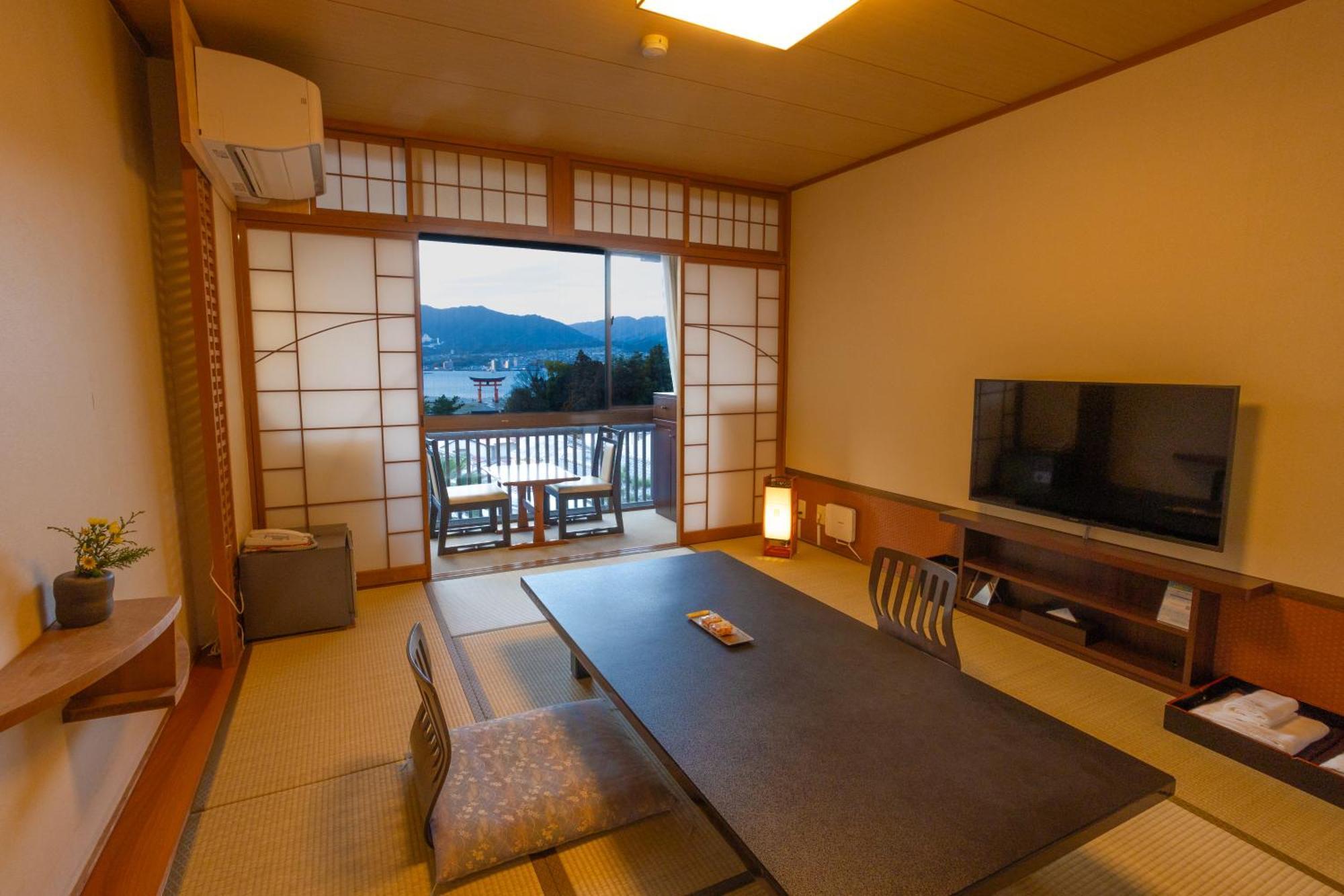 Kikunoya Hotel Hatsukaichi Ngoại thất bức ảnh